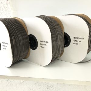 Burlete de felpa gris para ventanas de aluminio  5mm*7mm*400 metros * 4 rollos en cada caja
