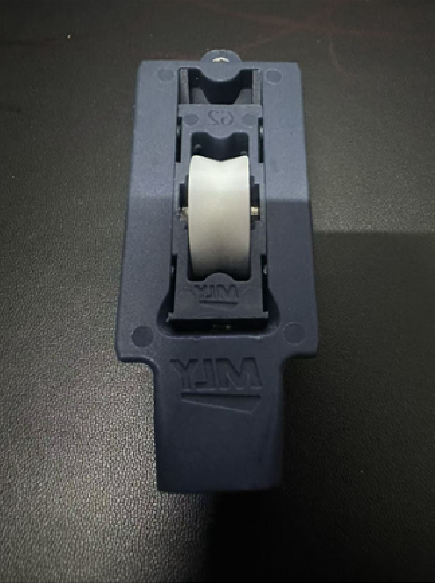 Rueda de plástico pequeña de una sola rueda Tamaño: 9 mm